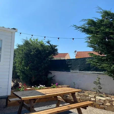 Casinhas Dos Valados * Atouguia Da Baleia