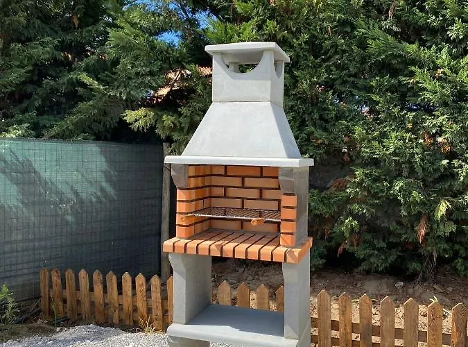 Casinhas Dos Valados ホリデーパーク アトウギア・ダ・バレイア