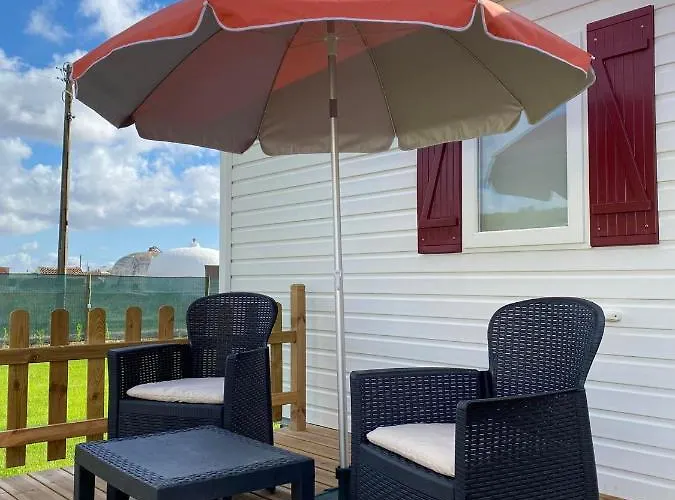 Casinhas Dos Valados * アトウギア・ダ・バレイア