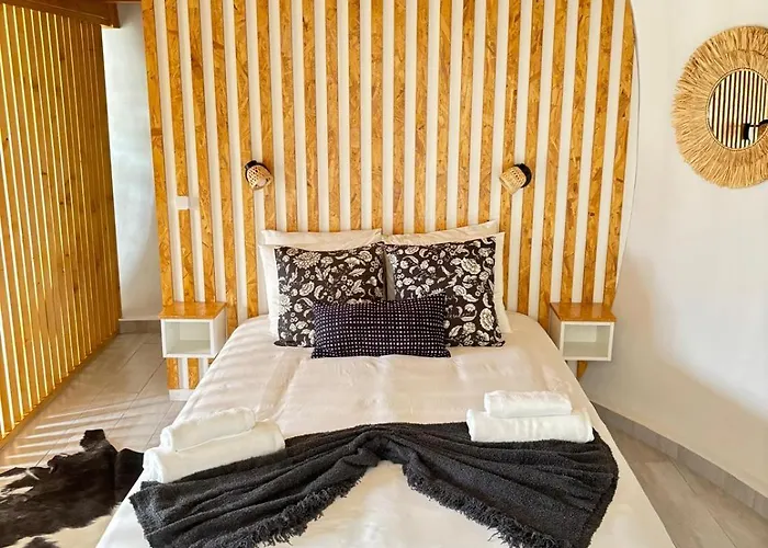 Casinhas Dos Valados アトウギア・ダ・バレイア